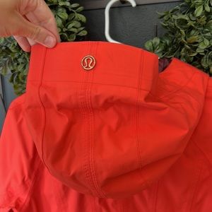 Lululemon Raincoat